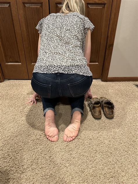 mom feet worship|Uncover the Intimate Connection of Mom Foot Worship